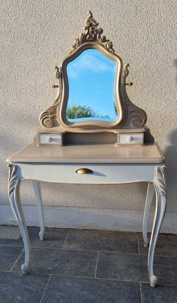 Coiffeuse style baroque relookée glamour