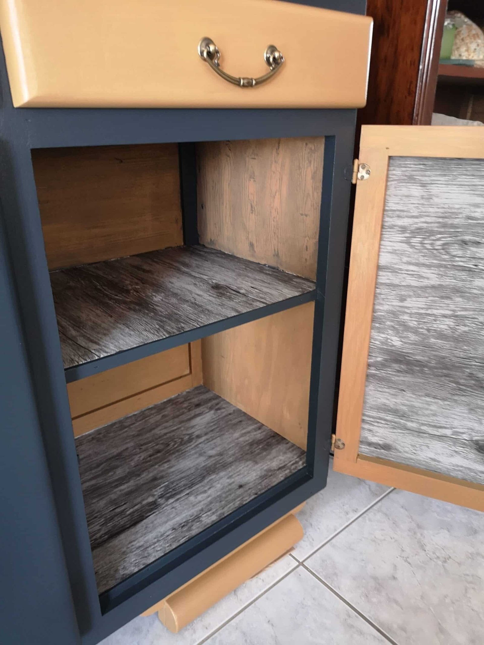 Buffet mado années 50 relooké – Image 5