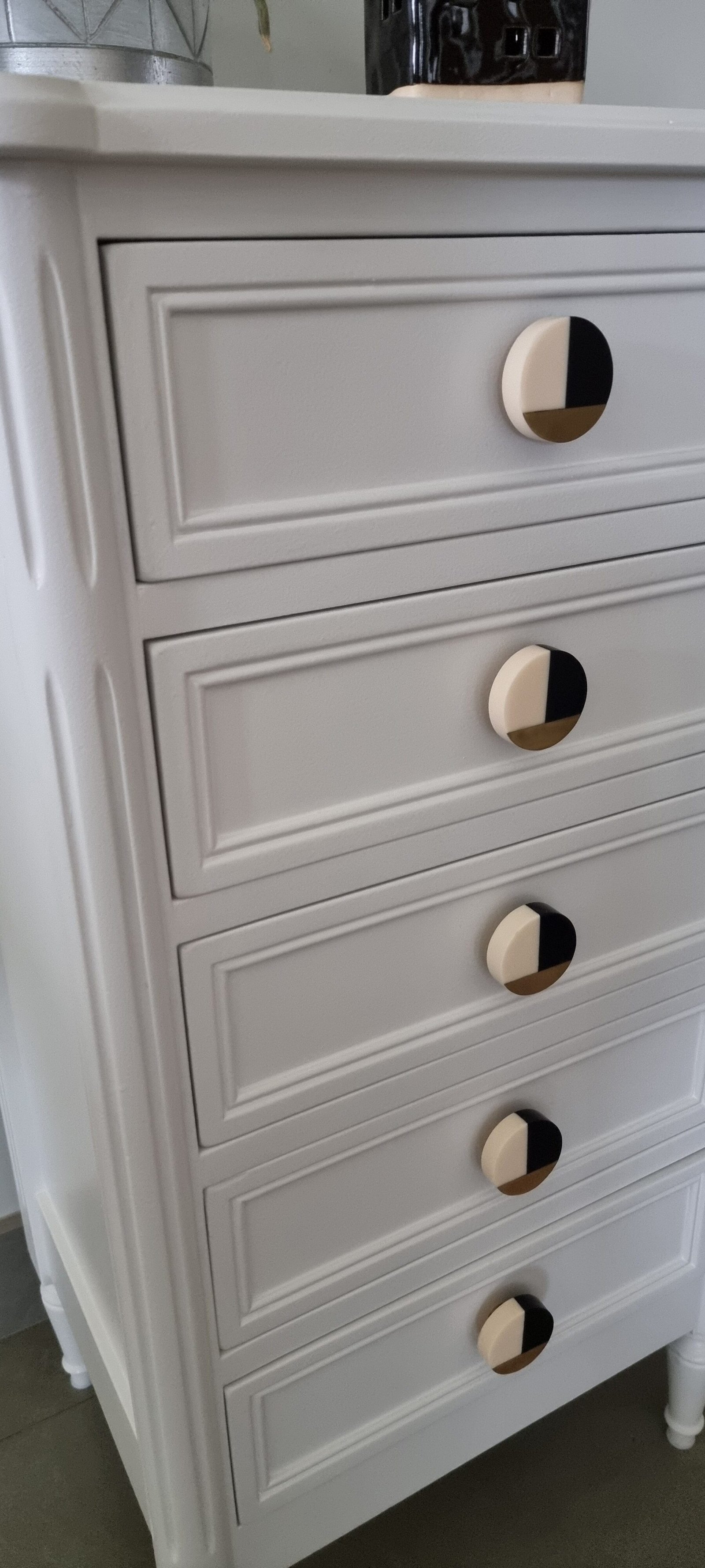 Chevet / Chiffonnier style Louis XVI relooké – Image 3