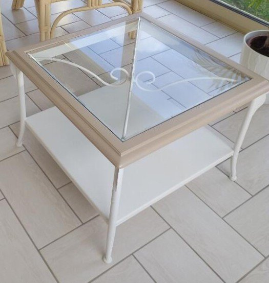 Mobilier en fer forgé et fauteuils rotin relookés – Image 5